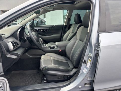 Certified 2024 Subaru Outback Onyx Edition AWD/4WD image 11