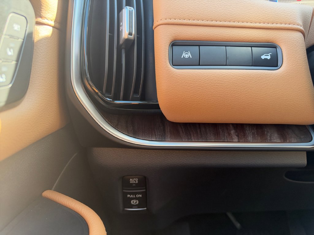 New 2027 Nissan Armada SL RWD image 23