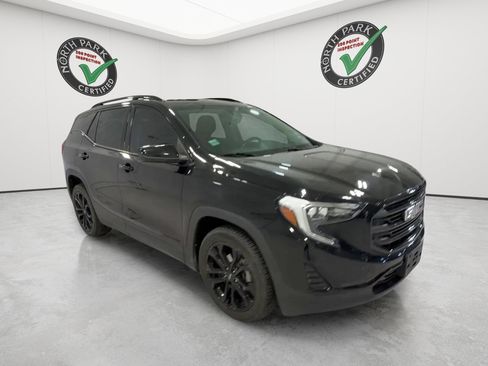 Used 2021 GMC Terrain SLE w/ Elevation Edition FWD image 7