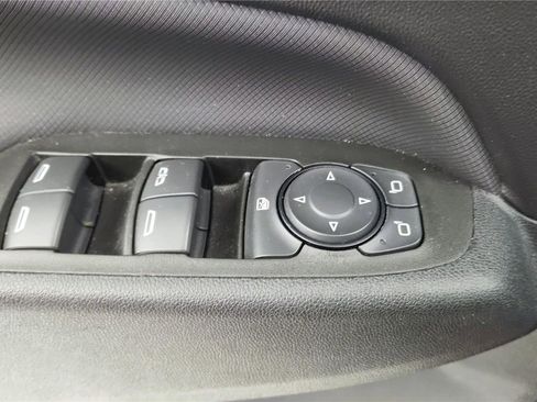 Used 2023 Chevrolet Equinox RS image 27