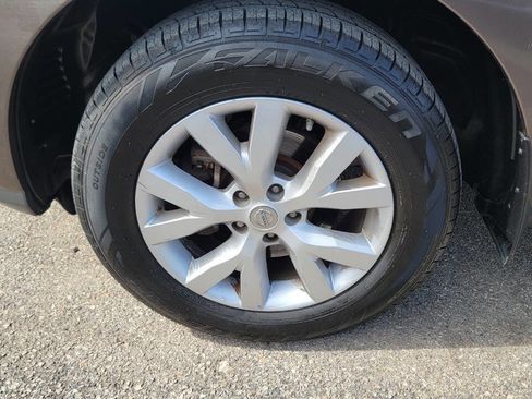 Used 2011 Nissan Murano SV FWD image 15