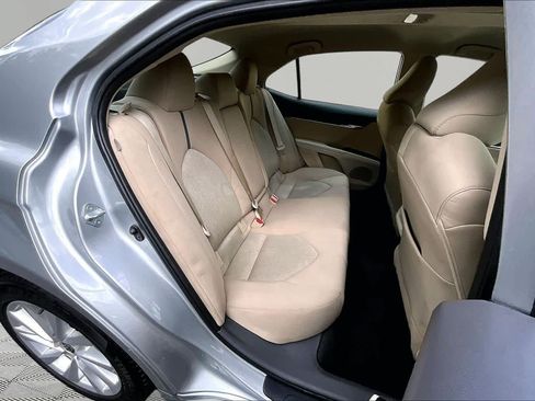 Used 2024 Toyota Camry LE FWD image 20