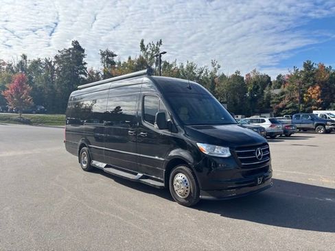 Used 2020 Mercedes-Benz Sprinter 3500 image 3
