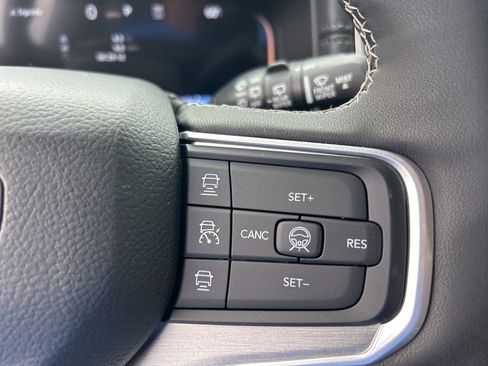 New 2026 Jeep Grand Wagoneer L 4WD image 48