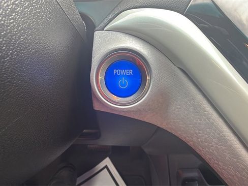 Used 2021 Chevrolet Bolt LT image 21