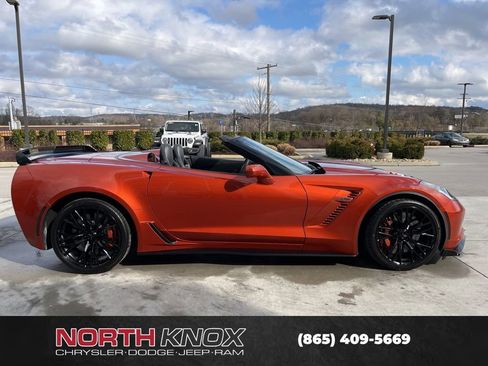 Used 2015 Chevrolet Corvette Z06 w/ 3LZ Preferred Equipment Group image 21