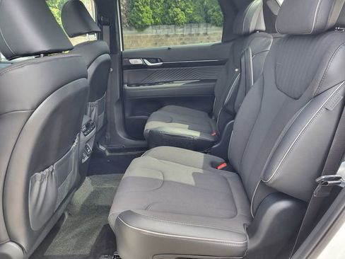 New 2025 Hyundai Palisade Calligraphy image 18