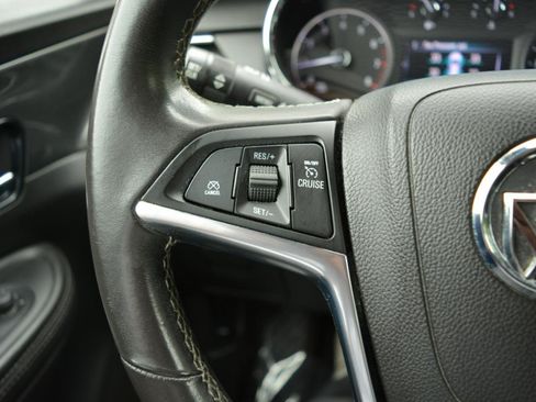 Used 2020 Buick Encore Preferred FWD image 30