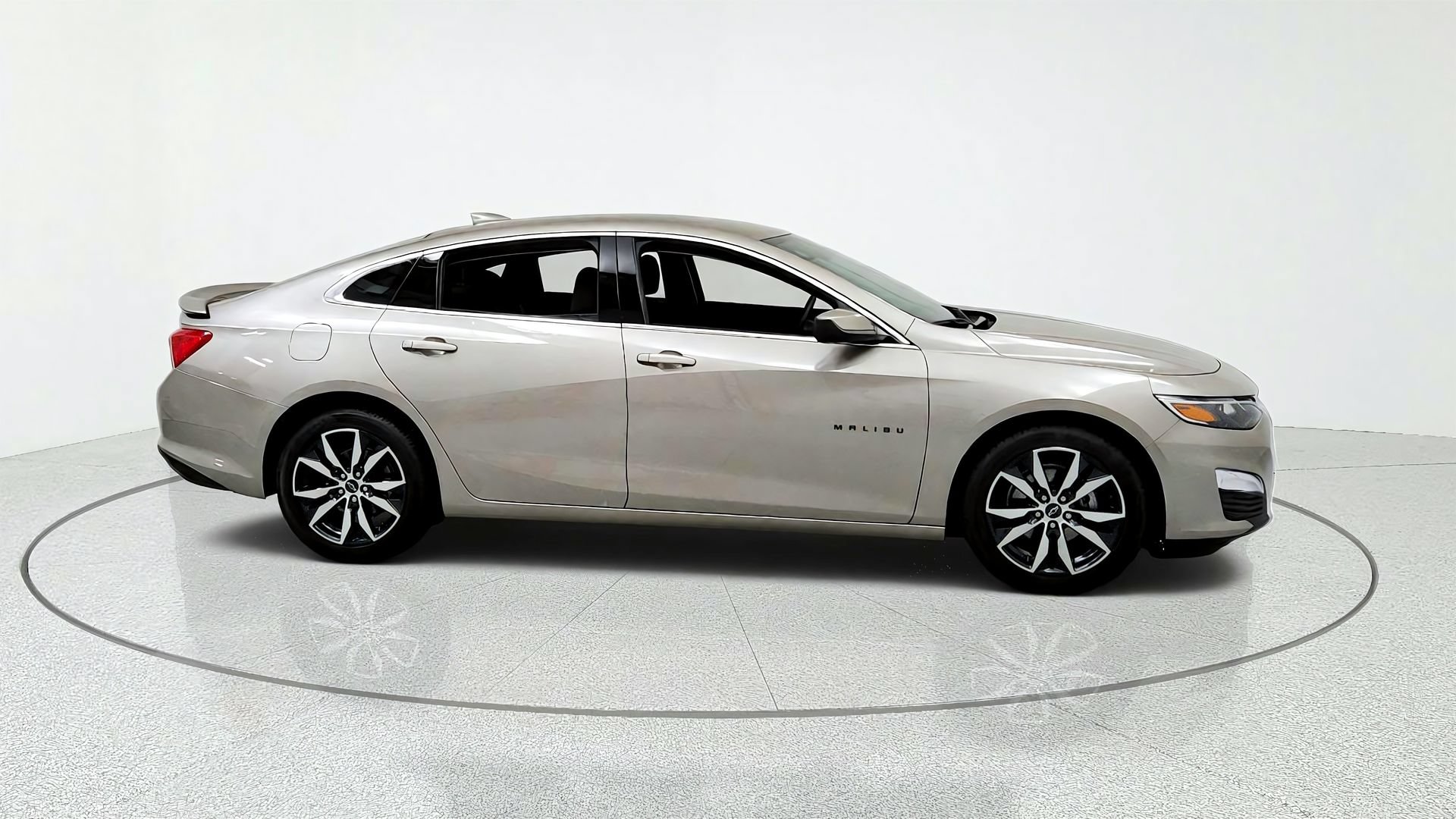 Used 2023 Chevrolet Malibu RS FWD image 6