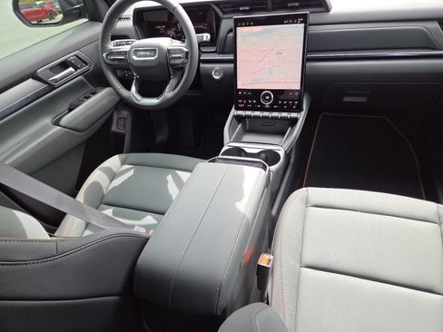 New 2026 GMC Terrain AT4 w/ Convenience Package III AWD/4WD image 26