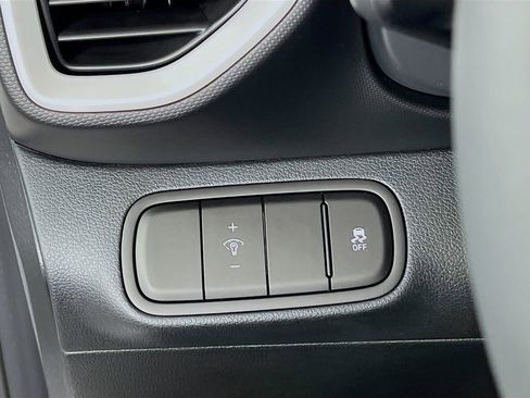 New 2026 Hyundai Venue SEL image 9