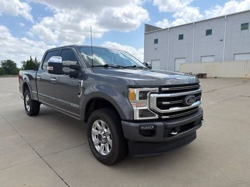 Used 2021 Ford F250 Platinum AWD/4WD image 4