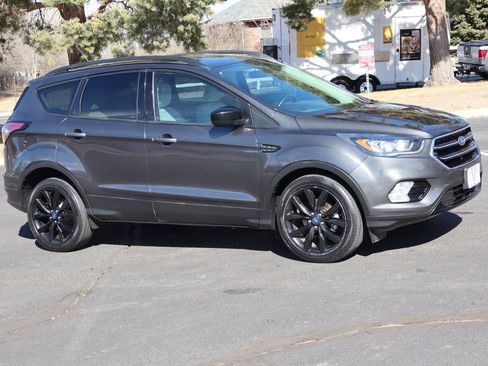 Used 2018 Ford Escape SEL w/ SEL Sport Appearance Package image 2