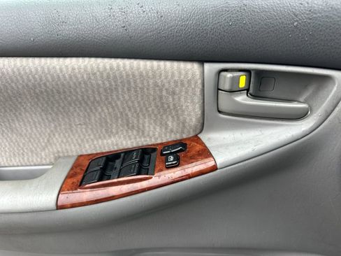 Used 2007 Toyota Corolla LE image 10