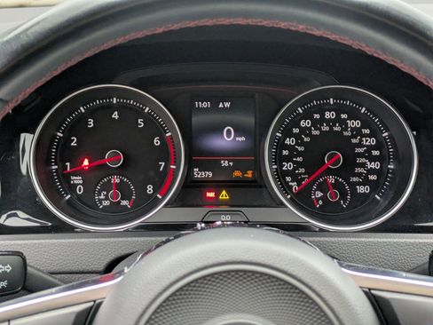 Used 2019 Volkswagen GTI S image 15