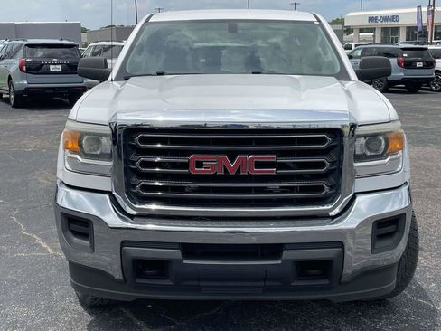 Used 2015 GMC Sierra 2500 2WD Double Cab w/ Sierra Convenience Package image 8