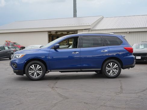 Used 2020 Nissan Pathfinder S AWD/4WD image 6