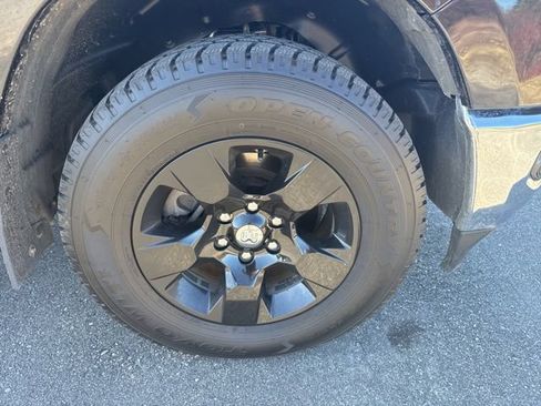 Used 2020 RAM 1500 Big Horn AWD/4WD image 28