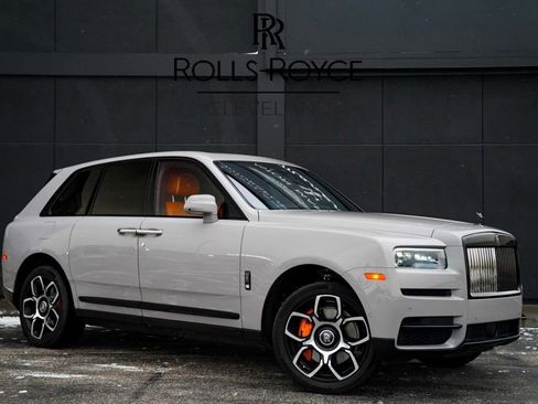 Certified 2024 Rolls-Royce Cullinan Black Badge w/ Driver's Package image 2