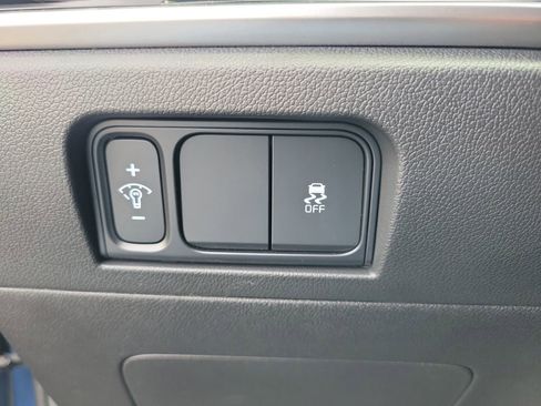 Used 2025 Kia Sorento S w/ Panoramic Sunroof Package image 20