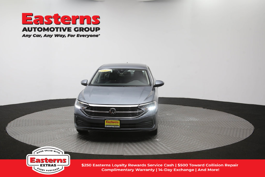 Used 2024 Volkswagen Jetta SE FWD image 54