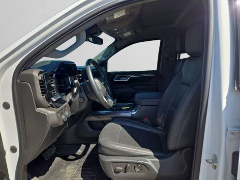 Used 2023 Chevrolet Silverado 1500 LTZ w/ LTZ Convenience Package II AWD/4WD image 10