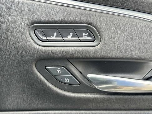 Used 2021 Cadillac Escalade ESV Sport w/ Driver Assist Tech Package image 8