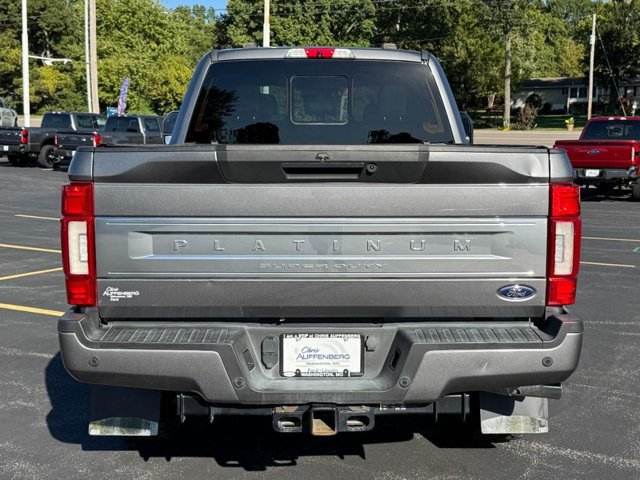 Used 2022 Ford F350 Platinum w/ FX4 Off-Road Package AWD/4WD image 4