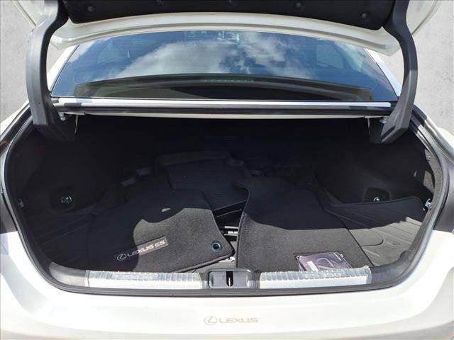 Used 2025 Lexus ES 350 w/ Premium Package FWD image 6