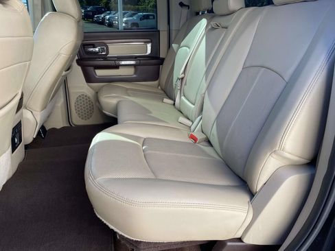 Used 2018 RAM 3500 Laramie AWD/4WD image 12