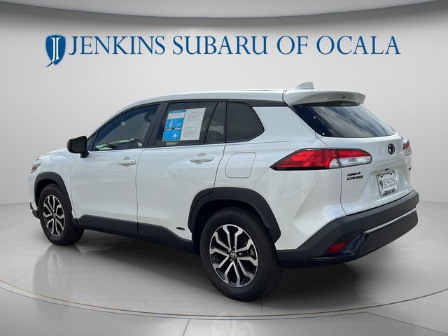 Used 2024 Toyota Corolla Cross AWD Hybrid image 5