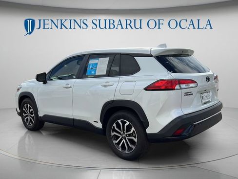 Used 2024 Toyota Corolla Cross AWD Hybrid image 5