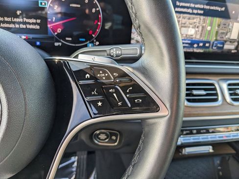 Used 2025 Mercedes-Benz GLE 350 4MATIC image 31