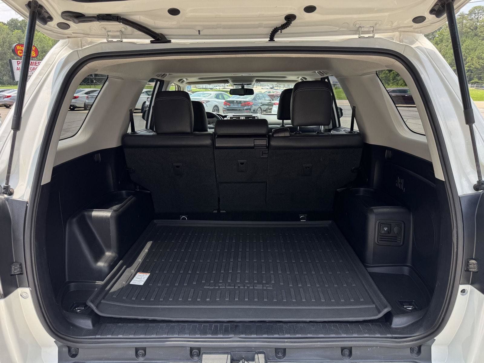 Used 2019 Toyota 4Runner Limited AWD/4WD image 13