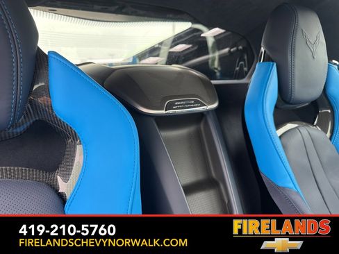 New 2025 Chevrolet Corvette Stingray w/ Z51 Performance Package image 35