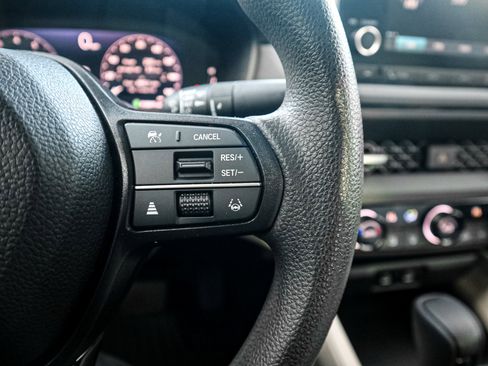 Certified 2024 Honda Accord EX image 20