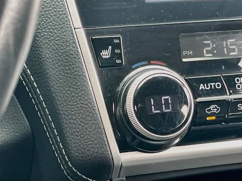 Used 2018 Subaru Outback 2.5i Limited AWD/4WD image 20