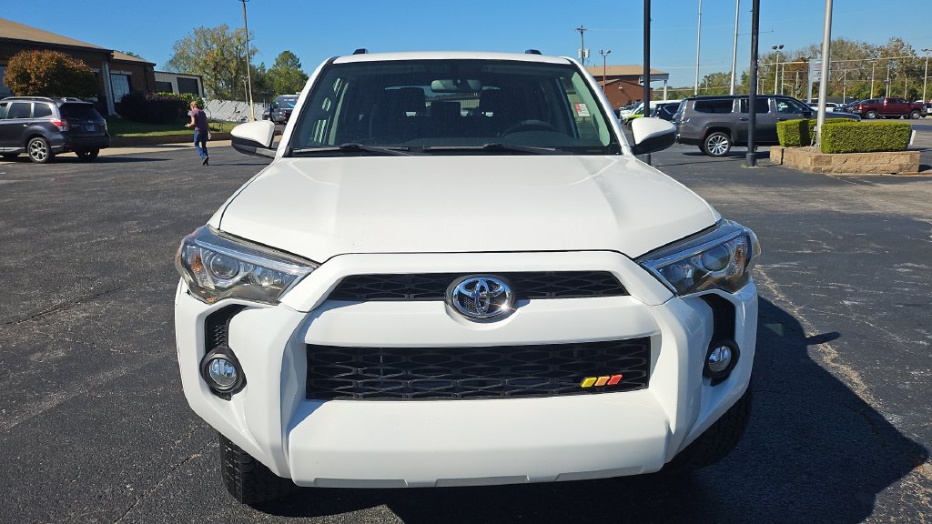 Used 2019 Toyota 4Runner SR5 RWD image 20