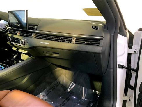 Used 2021 Audi A5 2.0T Premium Plus w/ Premium Plus AWD/4WD image 22