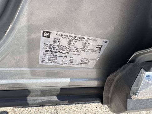 Used 2023 Buick Envision Preferred AWD/4WD image 26