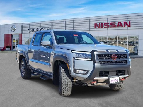 New 2026 Nissan Frontier PRO-4X w/ Tow Package image 4