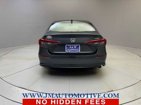Used 2024 Honda Civic Sport image 4