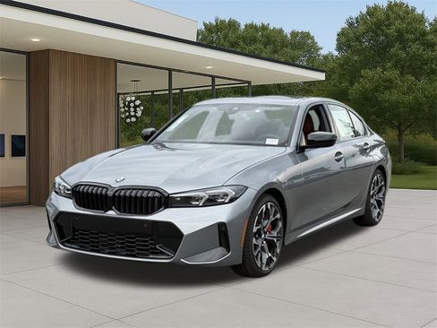 New 2026 BMW 330i Sedan w/ M Sport Package image 2