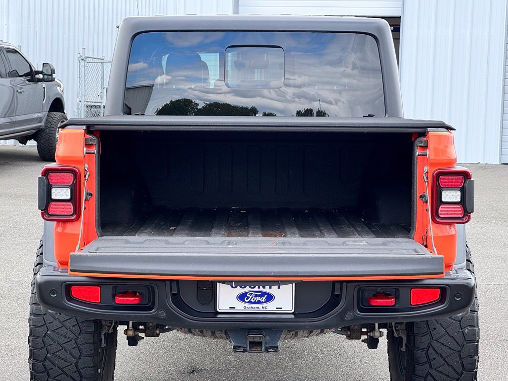 Used 2020 Jeep Gladiator Rubicon w/ Dual Top Group AWD/4WD image 36