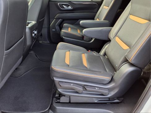 Used 2022 GMC Yukon XL AT4 image 23