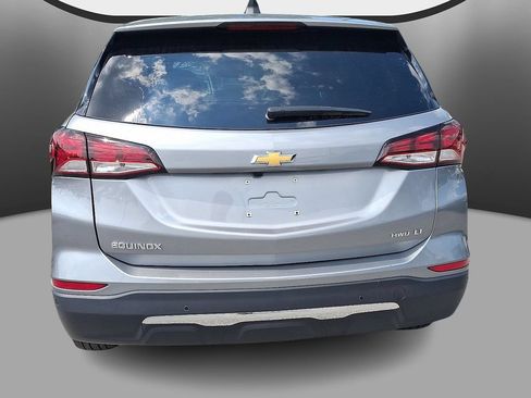 Used 2024 Chevrolet Equinox LT AWD/4WD image 5