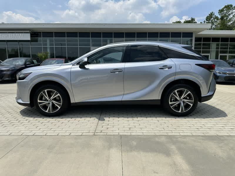 Used 2025 Lexus RX 350 Premium FWD image 2