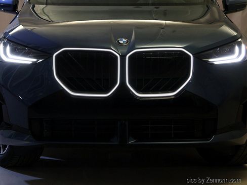 New 2026 BMW X3 xDrive30 w/ M Sport Package AWD/4WD image 6