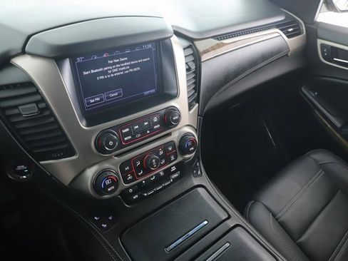 Used 2016 GMC Yukon Denali w/ Open Road Package image 27