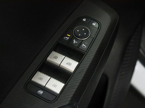 Used 2024 Mitsubishi Outlander SE FWD image 20